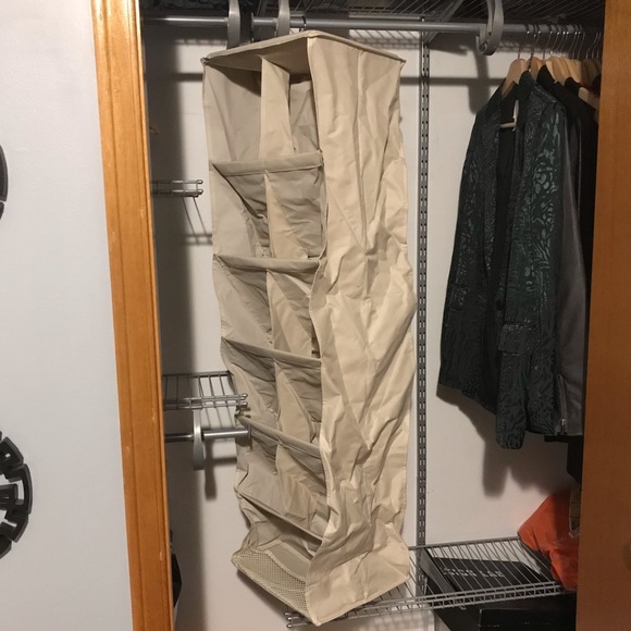 Hanging shoe organizer - Picture 2 of 4